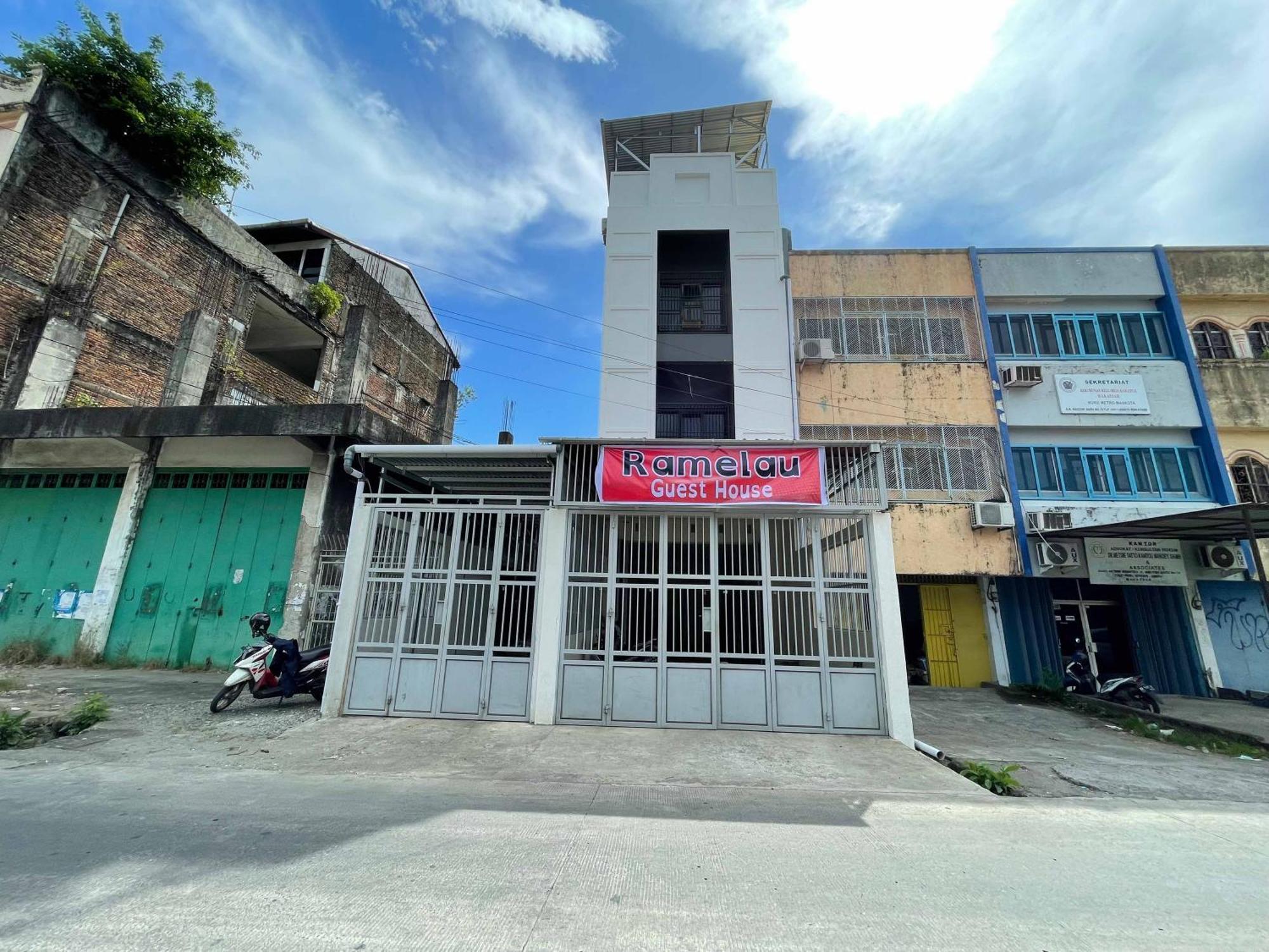 Reddoorz At Ramelau Near Ap Pettarani Hotel 2*